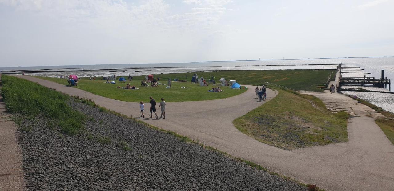 Wohnmobilstellplatz Hemenswarft An Der Nordsee - Meerblick Emmelsbull-Horsbull Екстер'єр фото